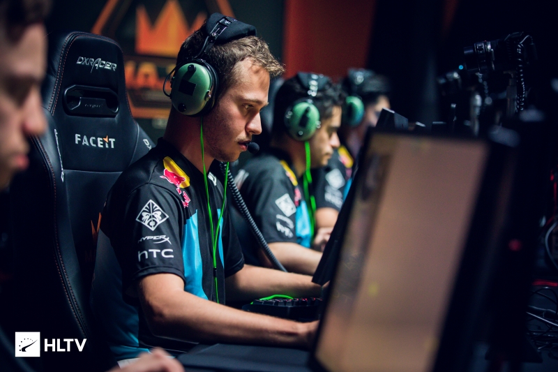 Vitality战队ZywOo领航，激战四强门票，心理压力下的电竞对决-DB电竞(官网)