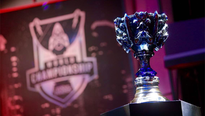 LPL选手离婚风波：婚姻关系破裂引发社交媒体控诉，公众形象冲击与家庭矛盾公开化-DB电竞(官网)